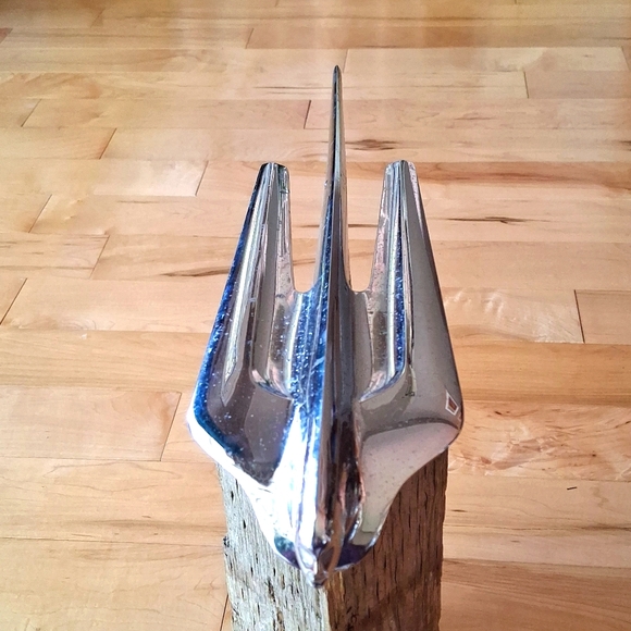 1956 Cadillac Sedan Deville, Winged Goddess, Hood Ornament - Picture 4 of 4